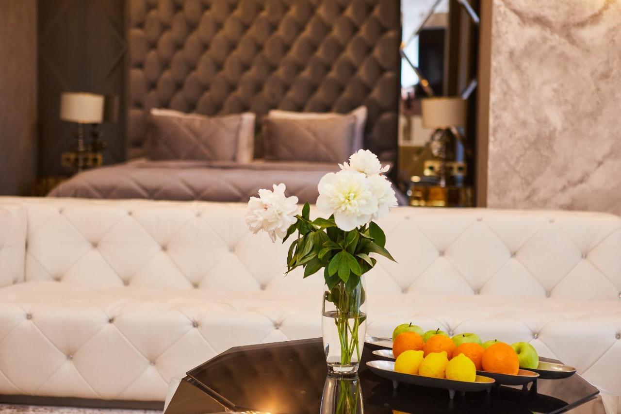 Arcadia Plaza Hotel Odessa Buitenkant foto