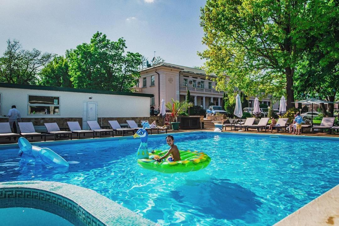 Arcadia Plaza Hotel Odessa Buitenkant foto