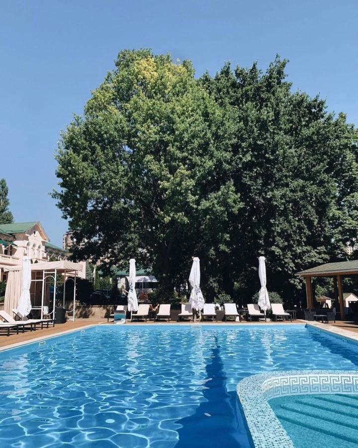 Arcadia Plaza Hotel Odessa Buitenkant foto