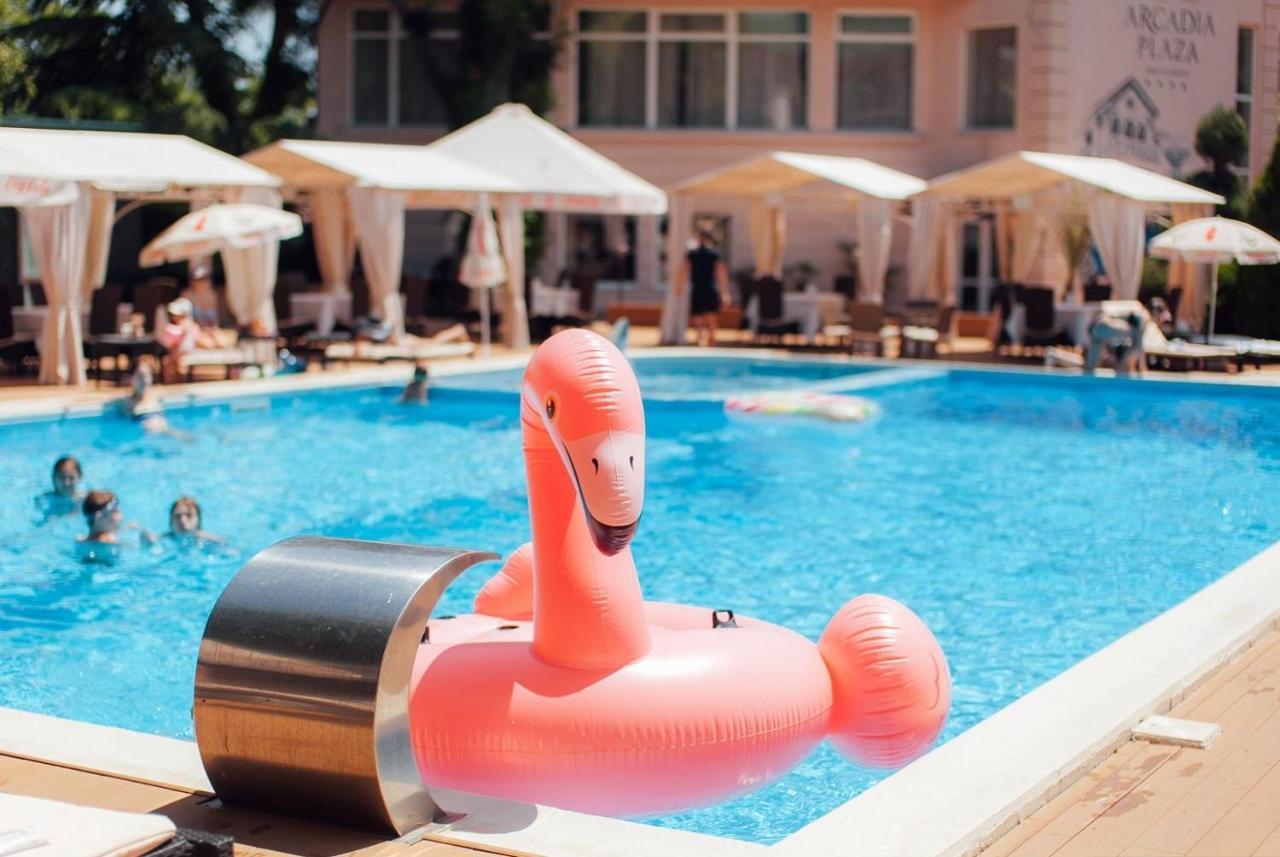Arcadia Plaza Hotel Odessa Buitenkant foto